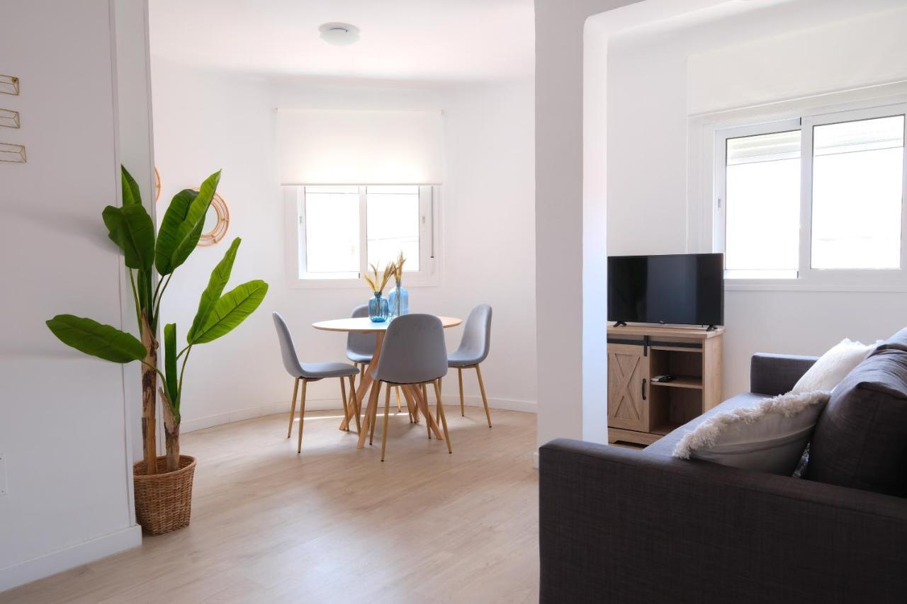 Lovely Apartment Malaga Bagian luar foto
