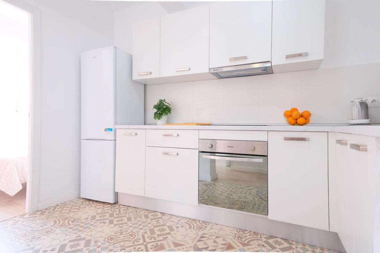 Lovely Apartment Malaga Bagian luar foto