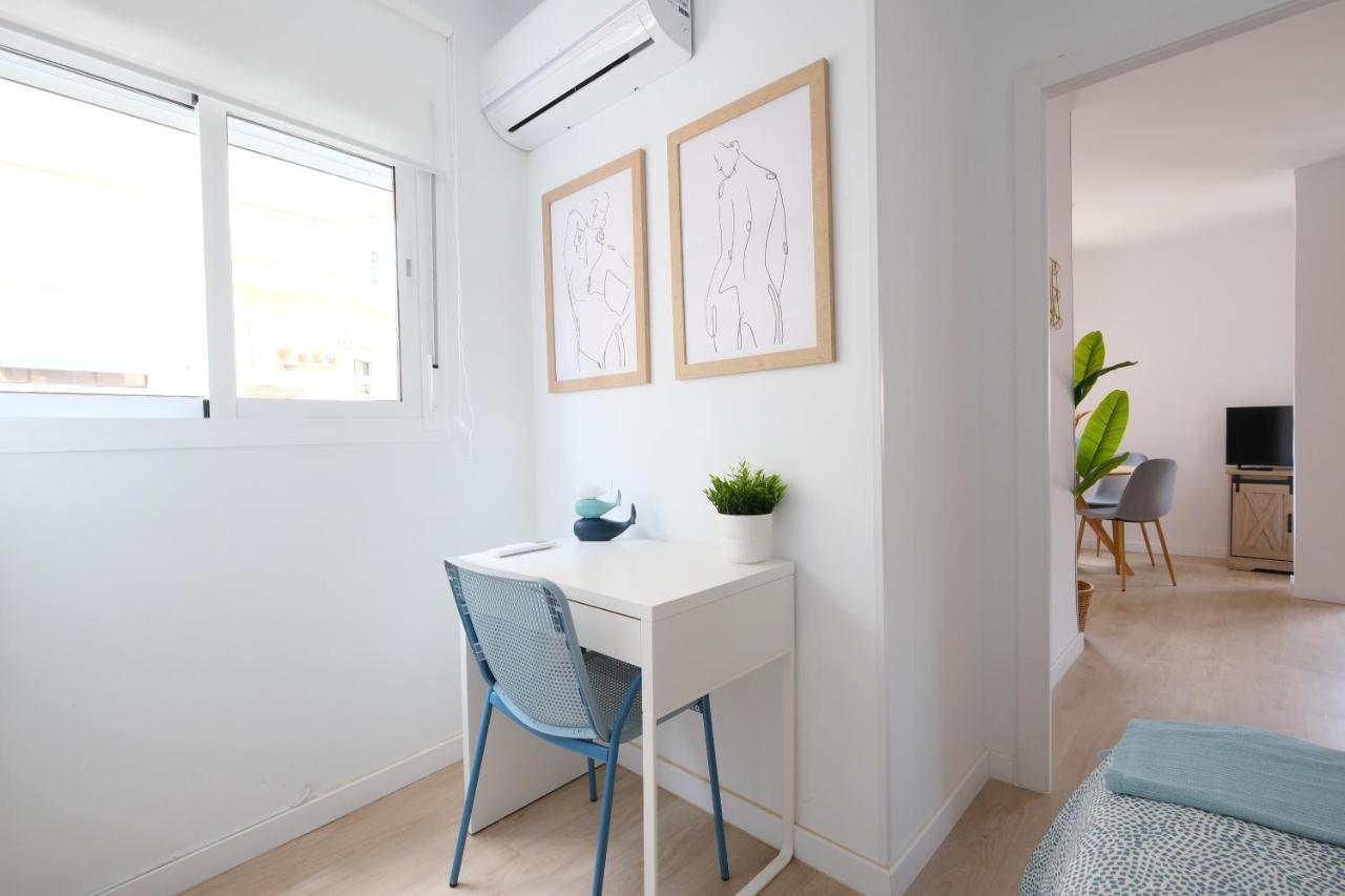 Lovely Apartment Malaga Bagian luar foto