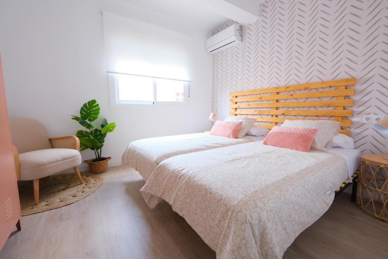 Lovely Apartment Malaga Bagian luar foto